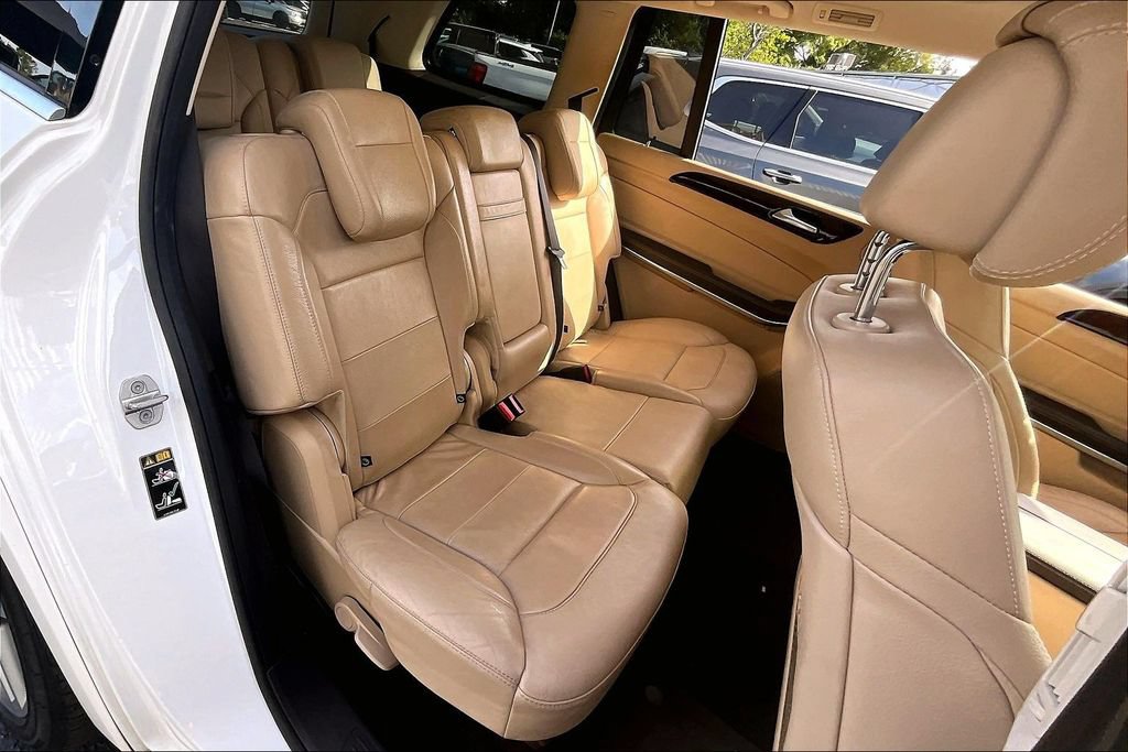 Used 2019 Mercedes-Benz GLS 550 4MATIC image 25