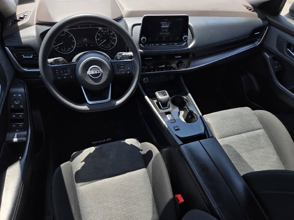 Certified 2023 Nissan Rogue SV FWD image 15