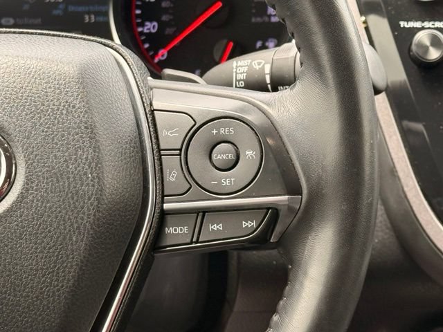Used 2020 Toyota Camry XSE FWD image 26