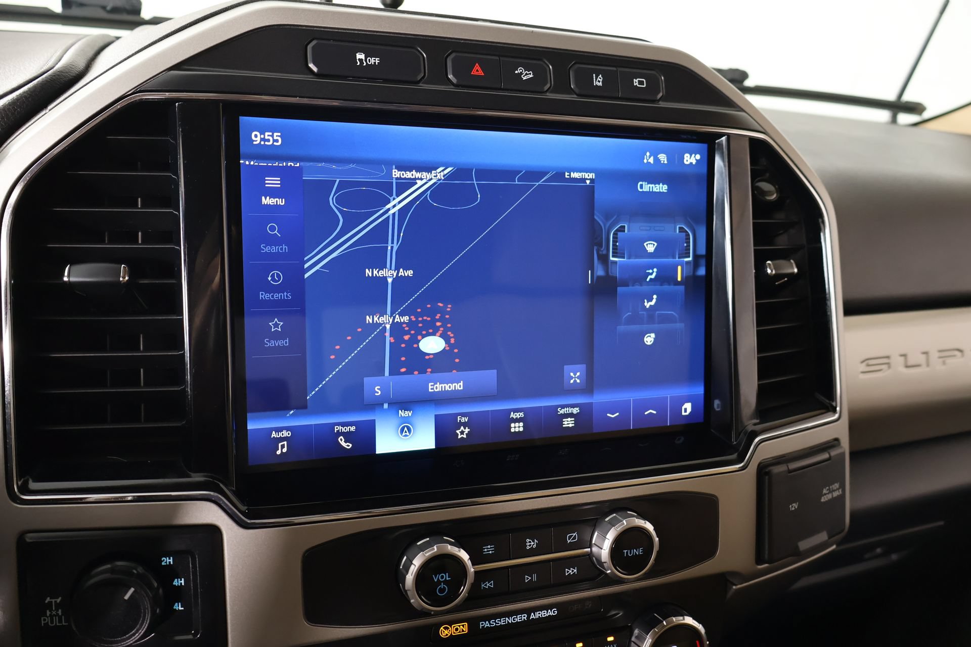 Used 2022 Ford F250 Lariat w/ Lariat Ultimate Package AWD/4WD image 7