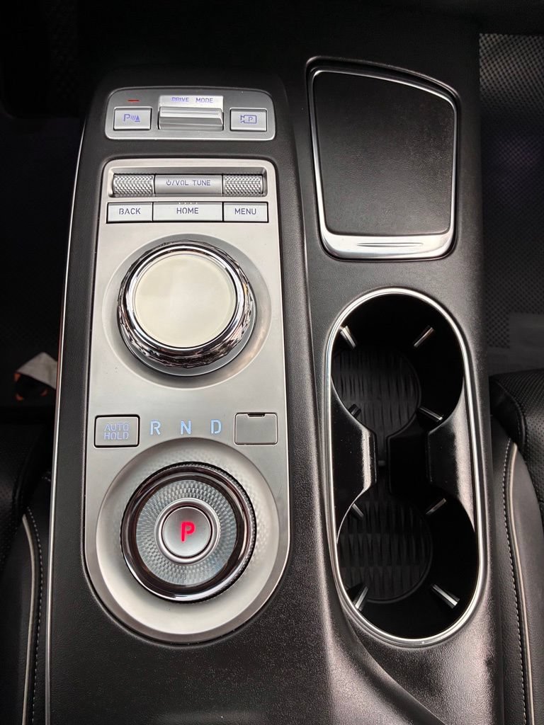 Used 2024 Genesis GV70 2.5T w/ Advanced Package AWD/4WD image 34