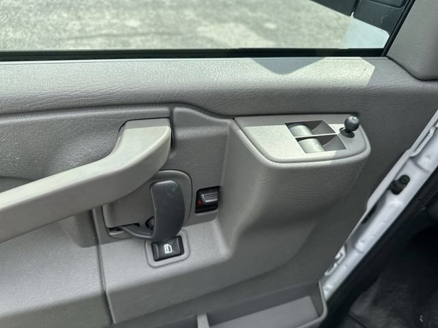 Used 2025 GMC Savana 2500 w/ Driver Convenience Package RWD image 17