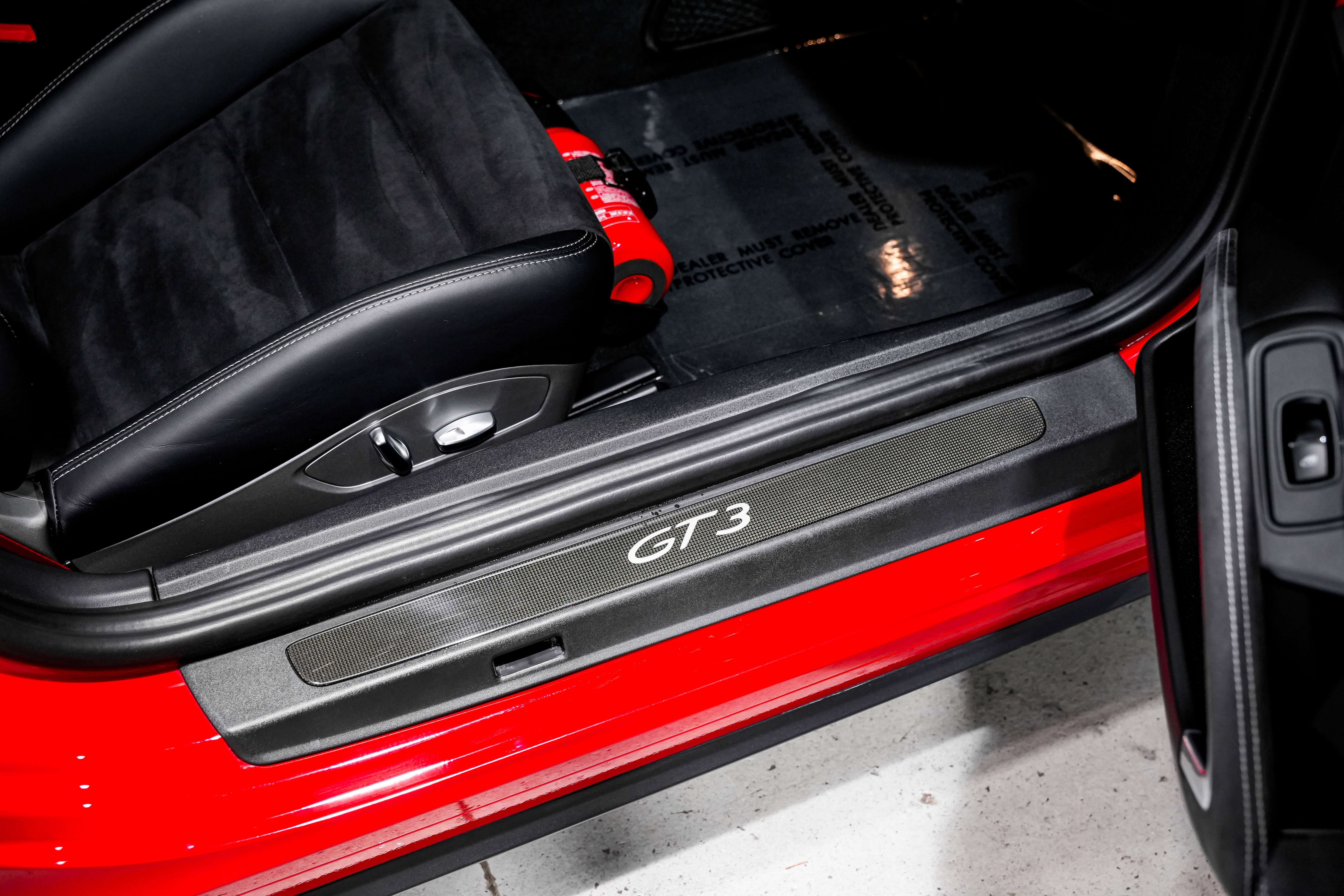 Used 2015 Porsche 911 GT3 image 25