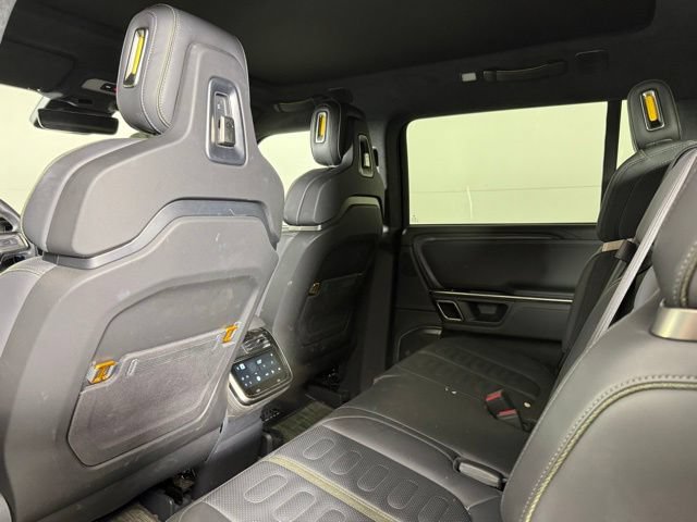 Used 2023 Rivian R1S Adventure AWD/4WD image 24