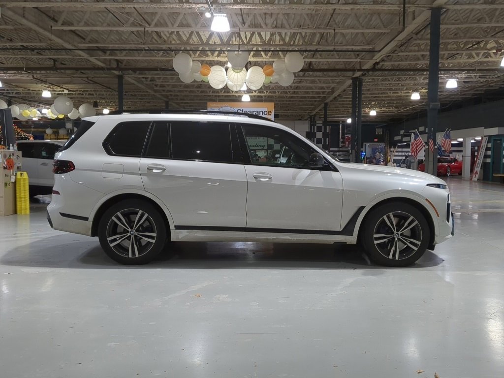 Certified 2024 BMW X7 M60i image 6