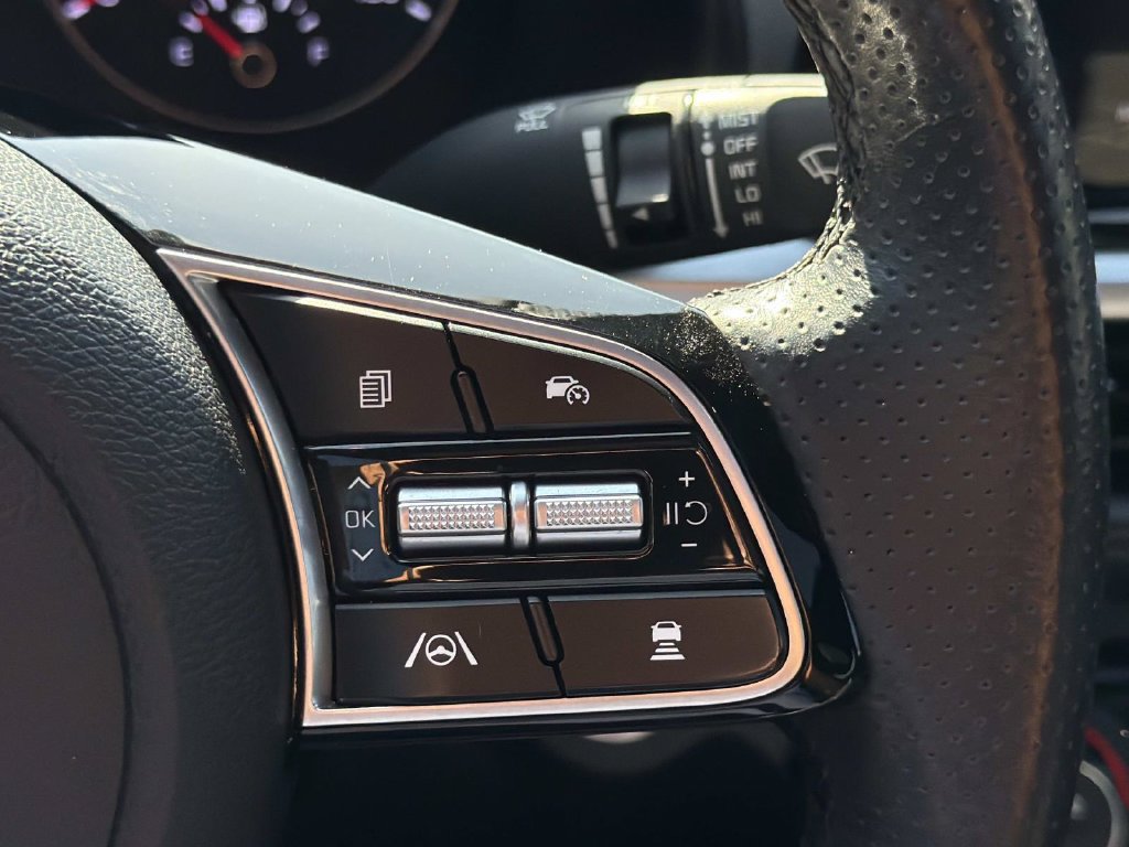 Used 2024 Kia Forte GT-Line w/ GT-Line Premium Package FWD image 17