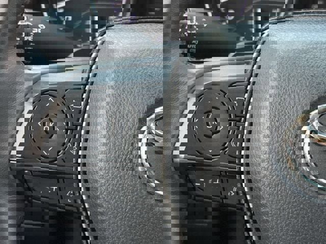 Used 2024 Toyota Camry SE image 13