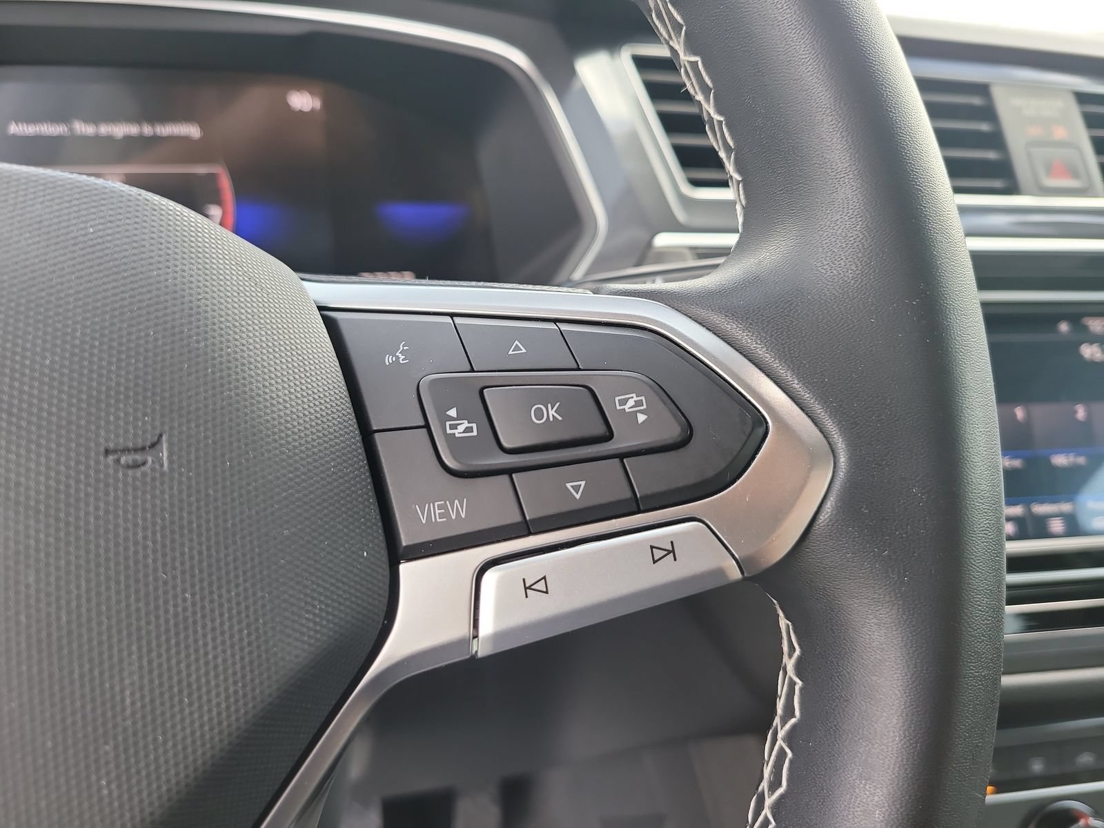 Used 2023 Volkswagen Tiguan S w/ Driver Assistance Package FWD image 29