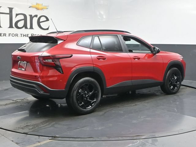 New 2026 Chevrolet Trax LT w/ Midnight Edition FWD image 28