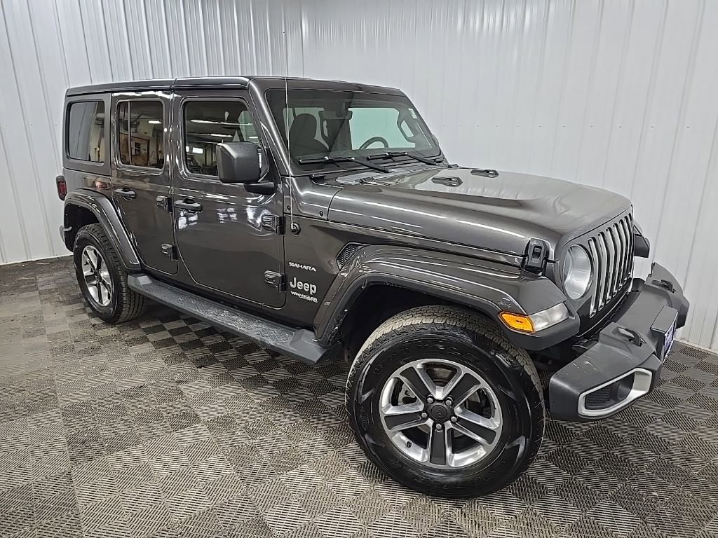 Used 2022 Jeep Wrangler Unlimited Sahara w/ Cold Weather Group AWD/4WD image 7
