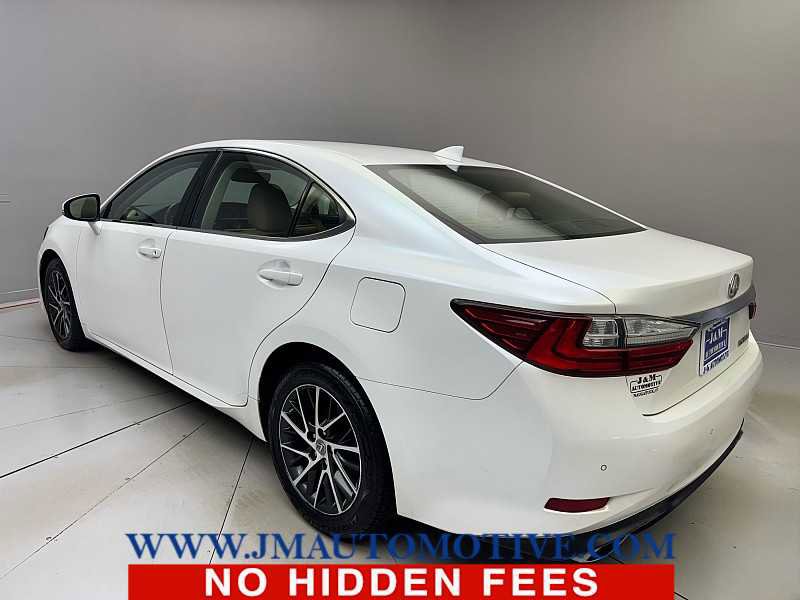 Used 2017 Lexus ES 350 w/ Navigation System Package FWD image 3