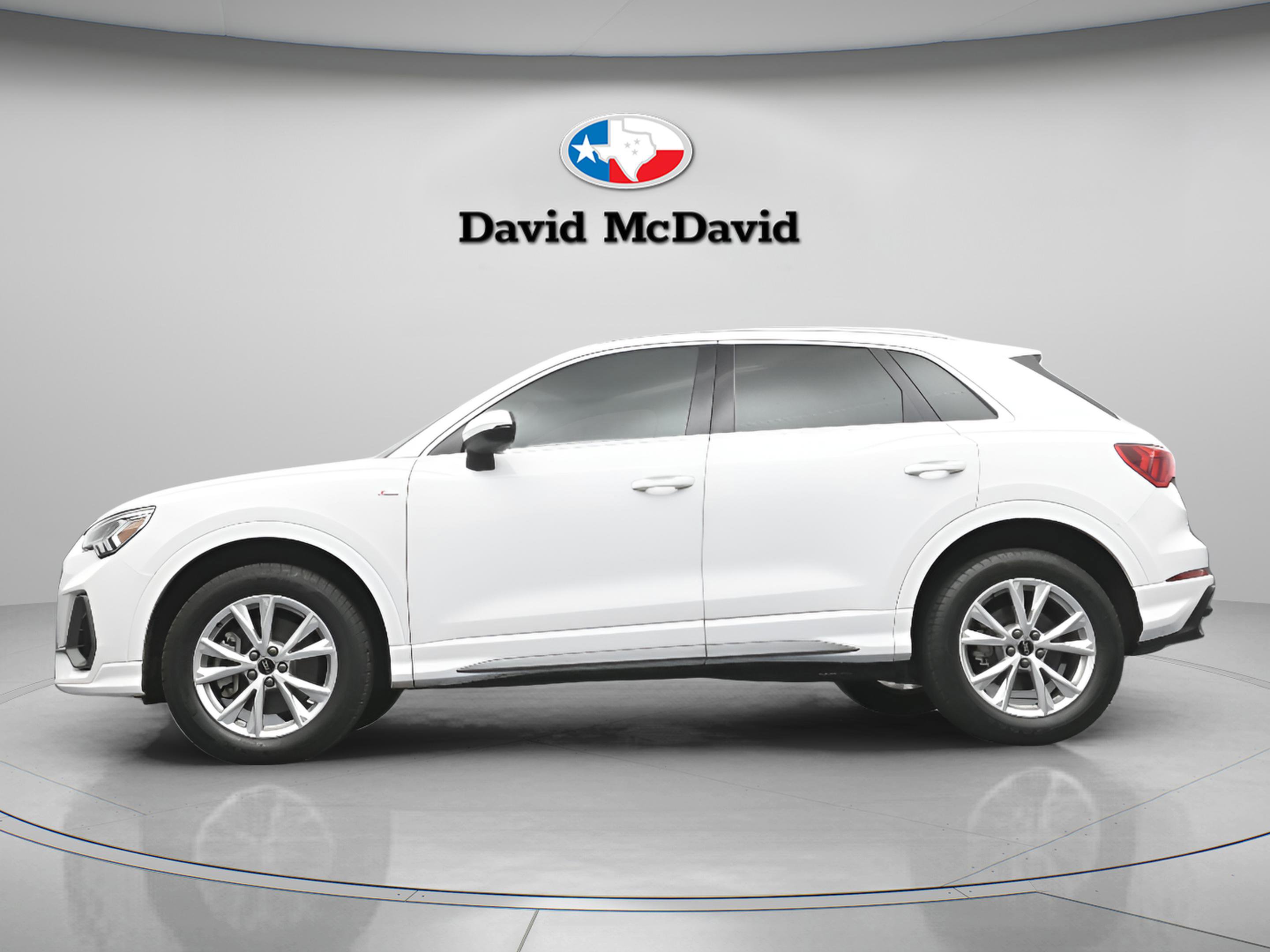 Used 2023 Audi Q3 2.0T Premium w/ Convenience Package AWD/4WD image 31