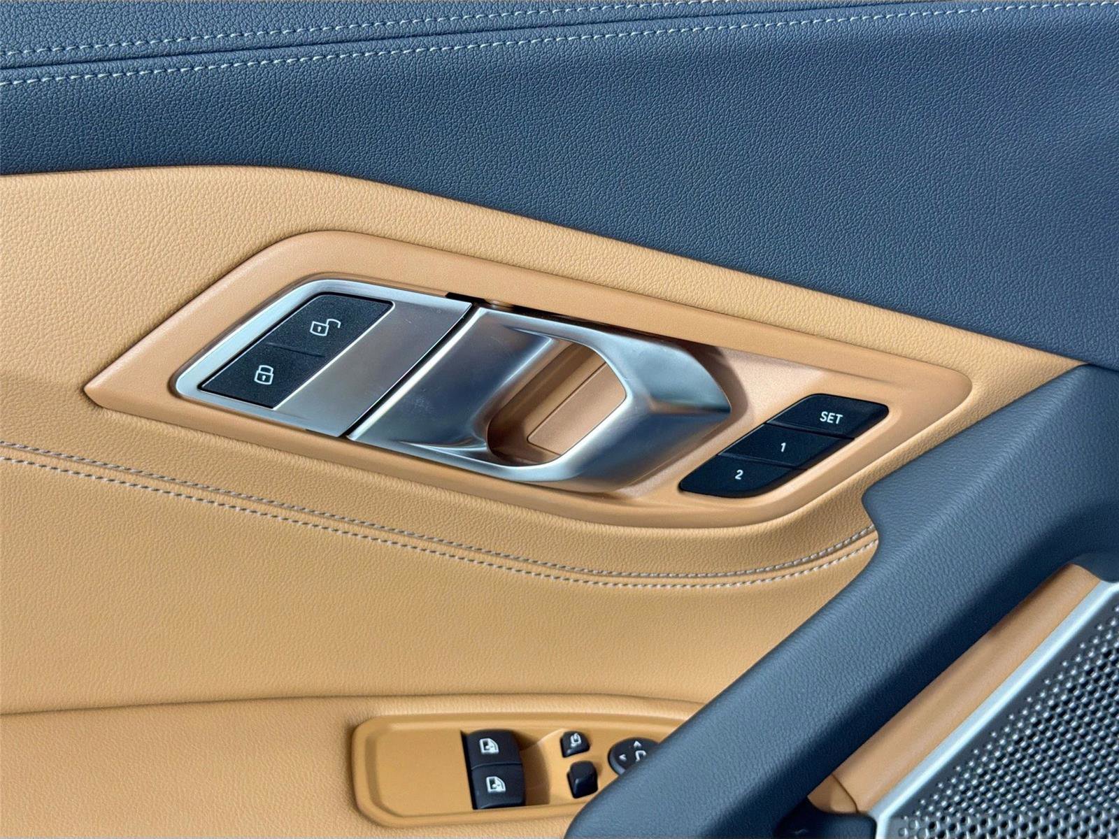 New 2026 BMW Z4 sDrive30i w/ Premium Package RWD image 17