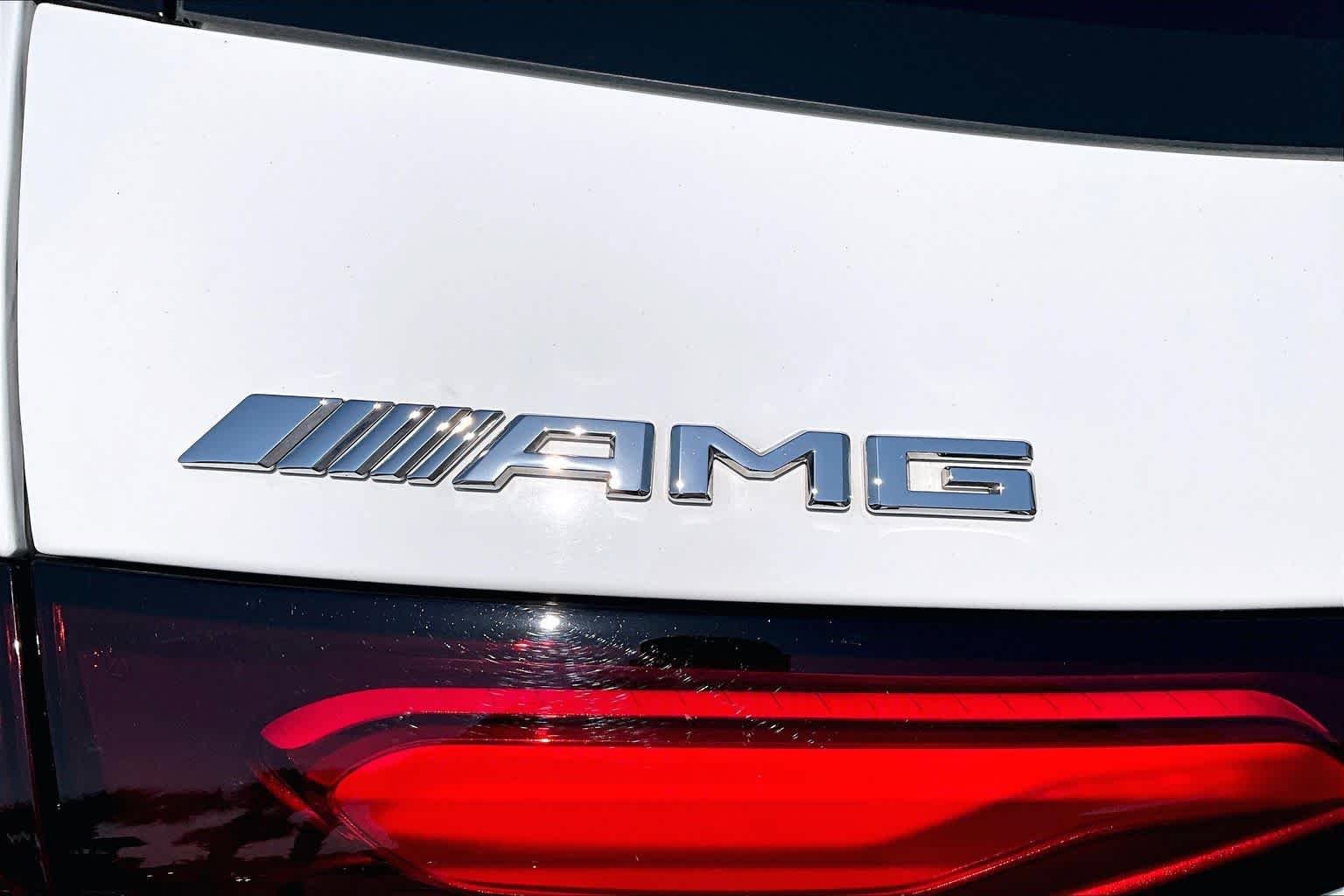 Certified 2025 Mercedes-Benz GLC 43 AMG 4MATIC image 31