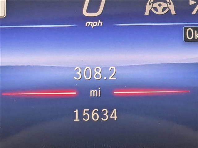 Used 2023 Mercedes-Benz EQS 580 4MATIC Sedan image 11