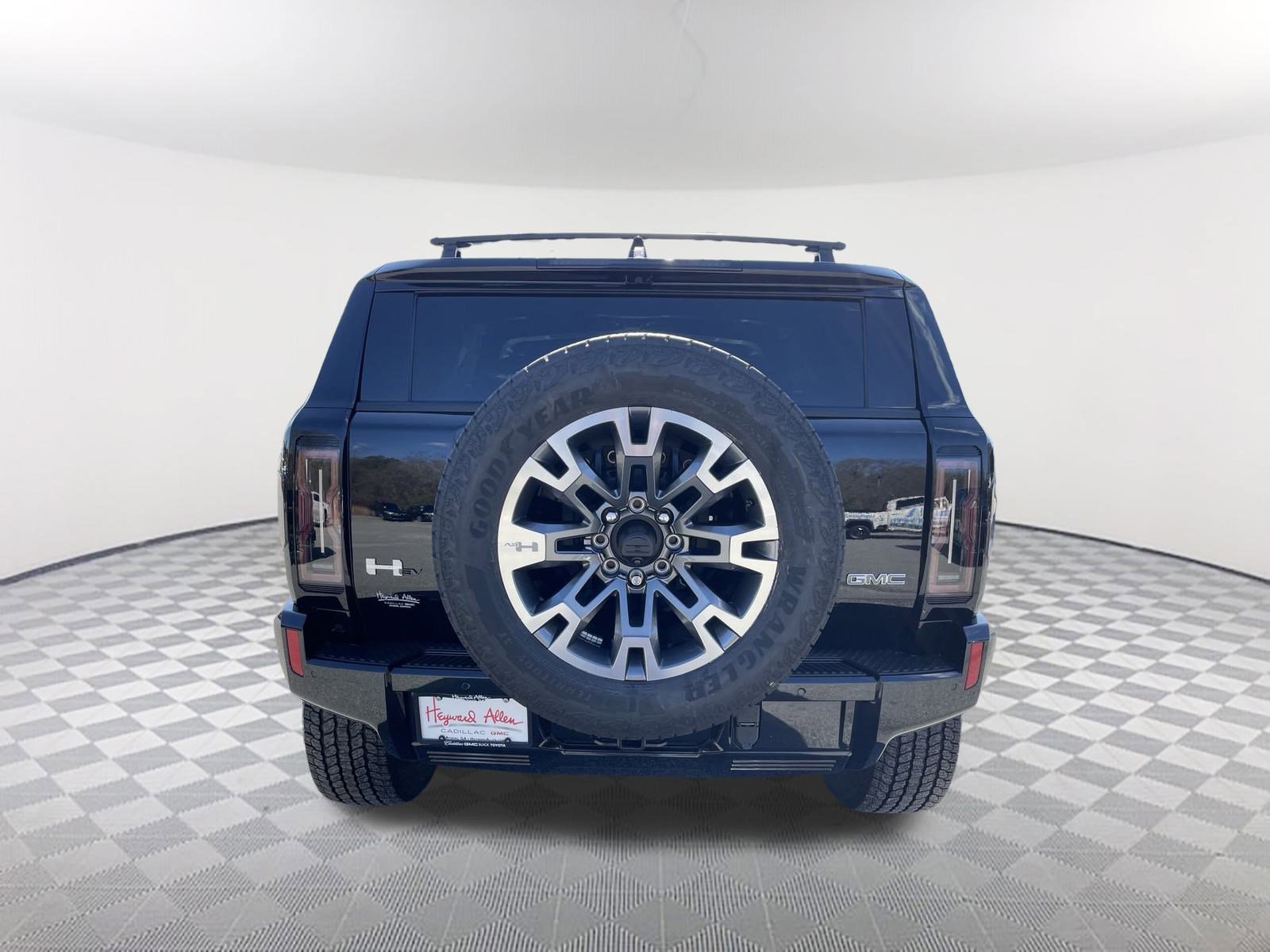 New 2025 GMC Hummer EV 3X w/ LPO, Roof Cross Rail Package image 5