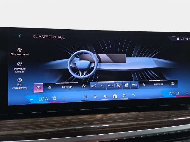 Certified 2024 BMW X5 xDrive40i w/ Premium Package AWD/4WD image 20