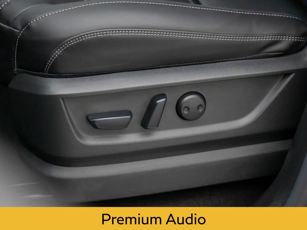 Certified 2025 INFINITI QX80 Pure image 16