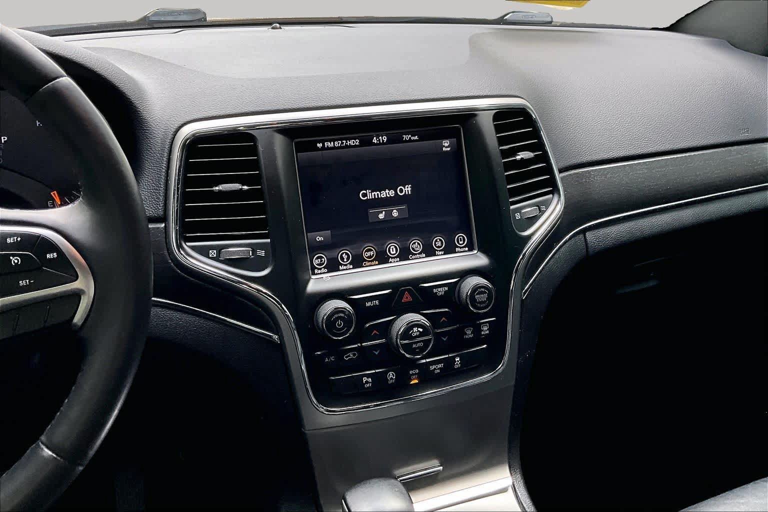 Used 2018 Jeep Grand Cherokee Limited AWD/4WD image 7