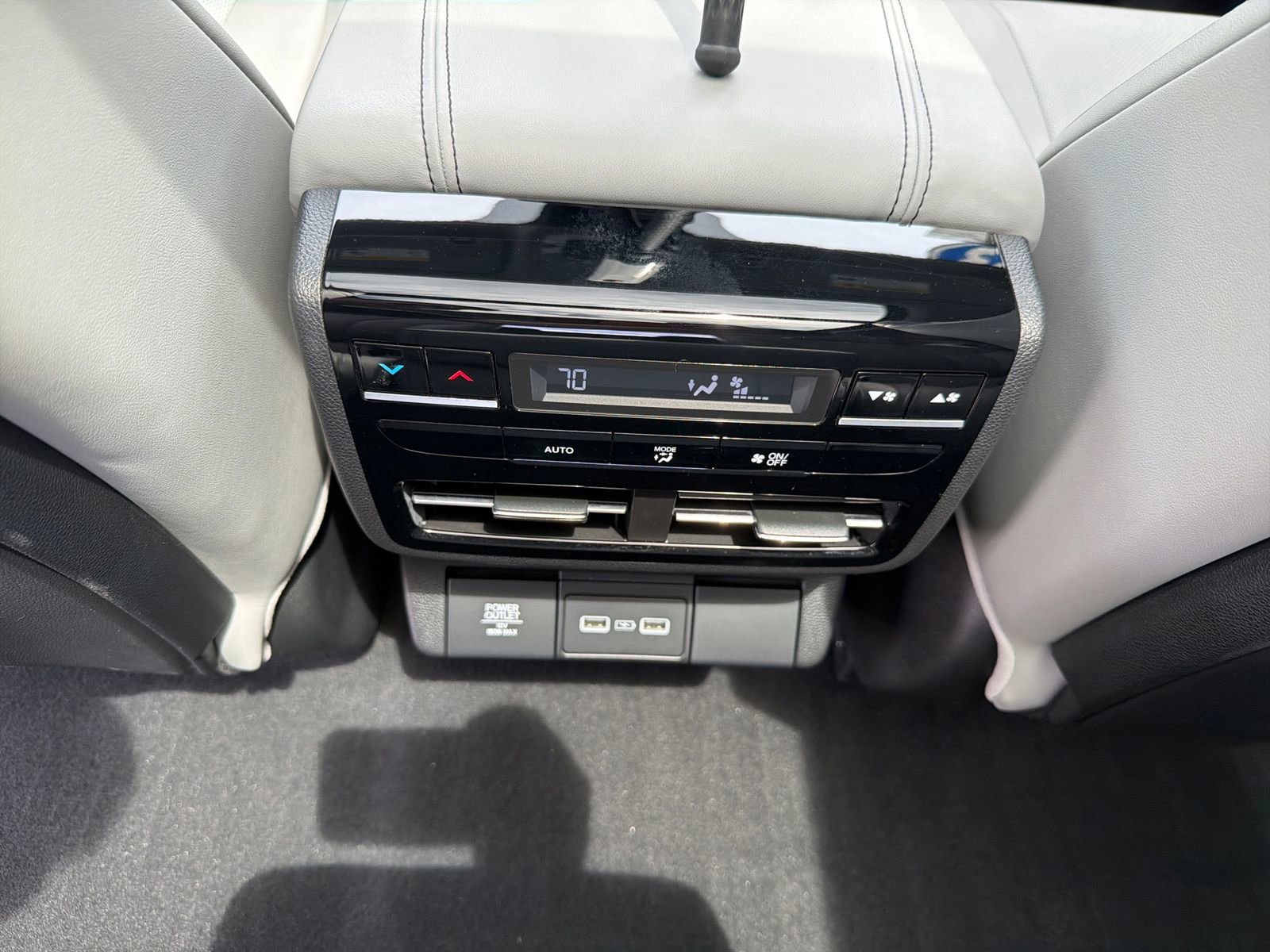 Used 2023 Acura MDX FWD w/ Technology Package image 26