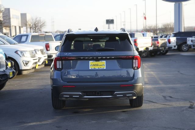 Used 2025 Ford Explorer Active w/ Active Comfort Package image 7