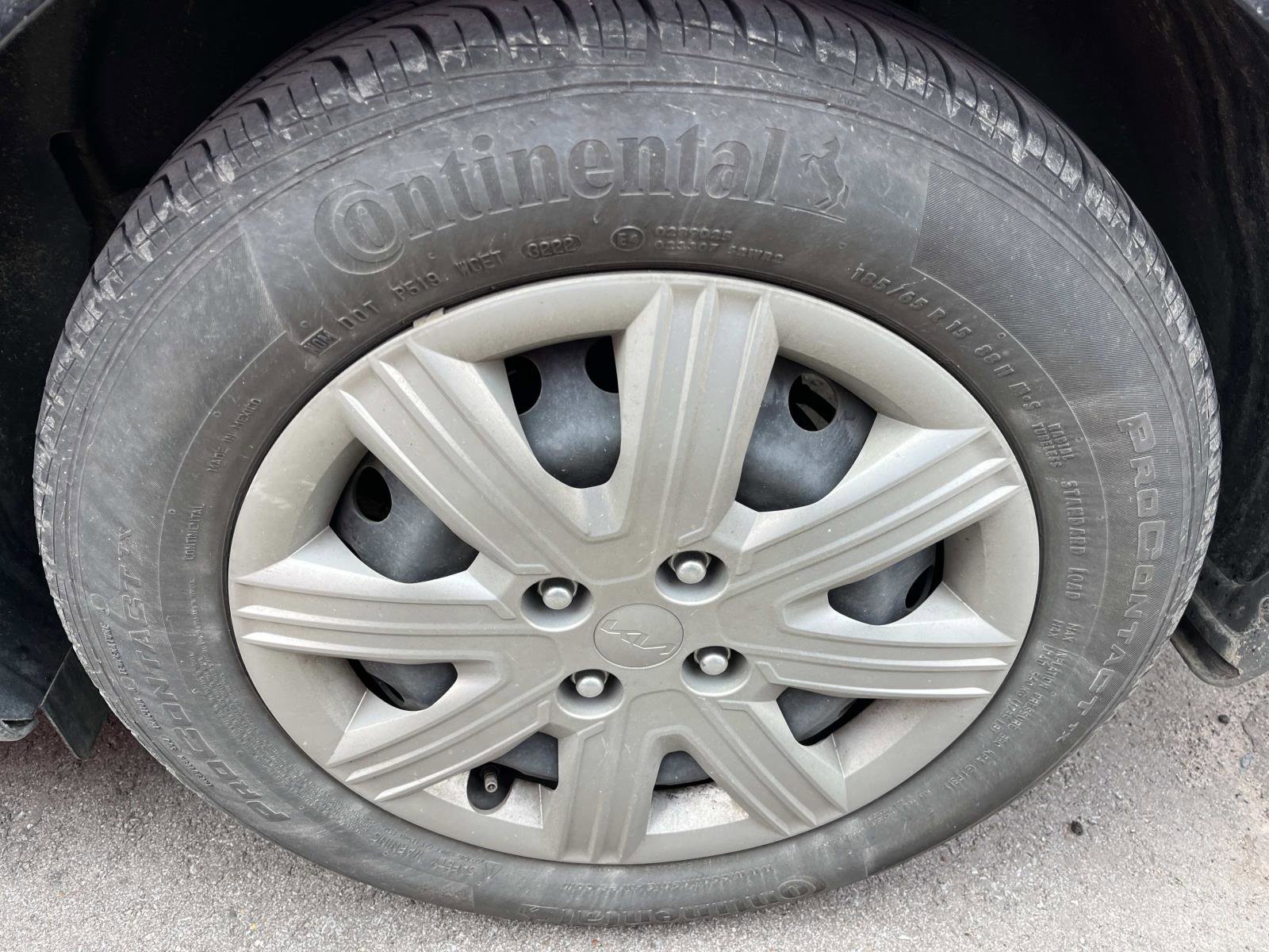 Certified 2023 Kia Rio S image 7