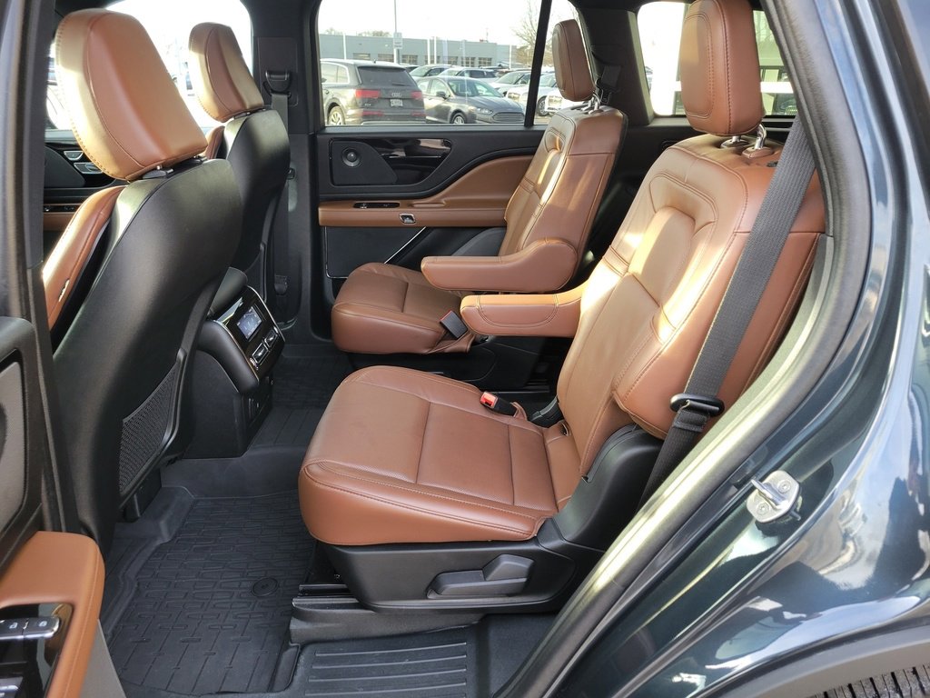 Certified 2024 Lincoln Aviator Reserve w/ Elements Package Plus image 20