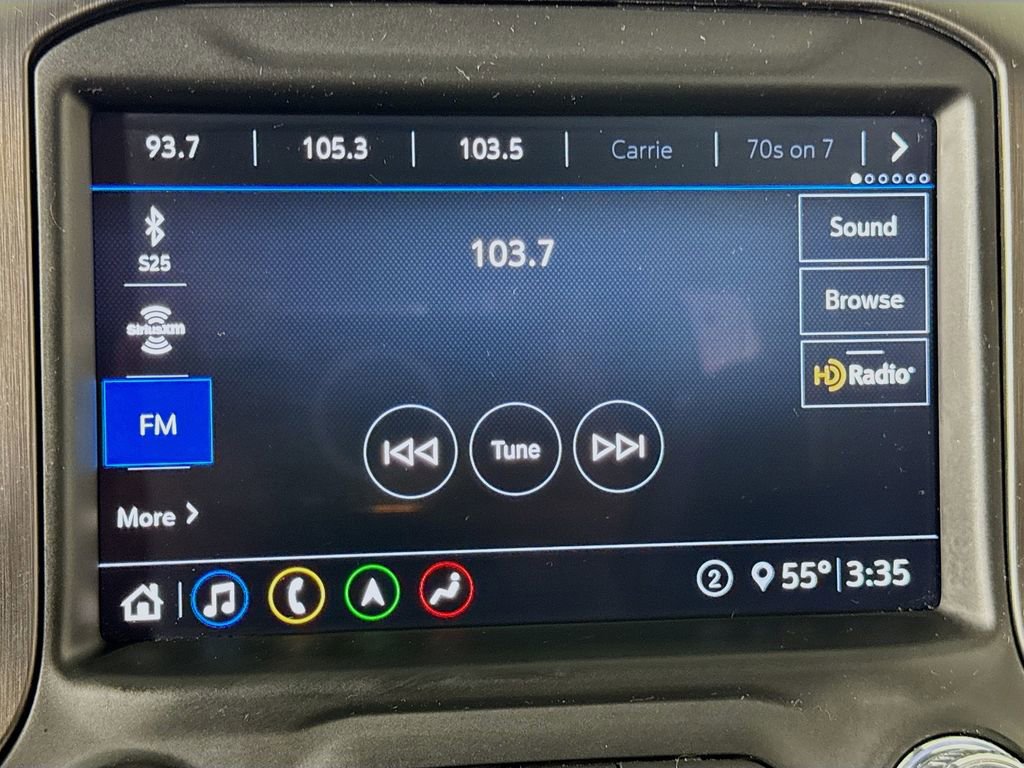 Used 2020 GMC Sierra 3500 AT4 w/ AT4 Preferred Package image 28