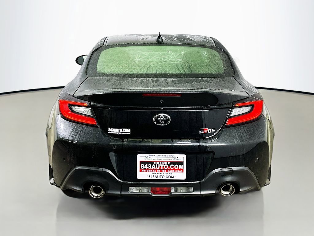 Used 2022 Toyota GR86 image 6