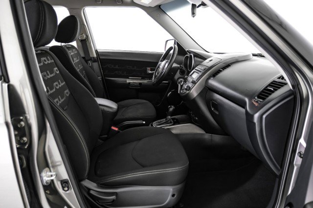 Used 2013 Kia Soul + image 29
