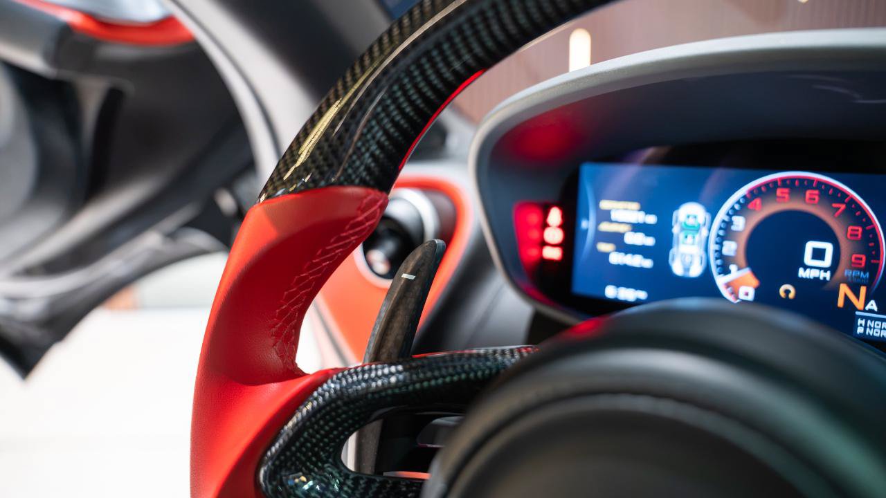 Used 2019 McLaren 600LT RWD image 29