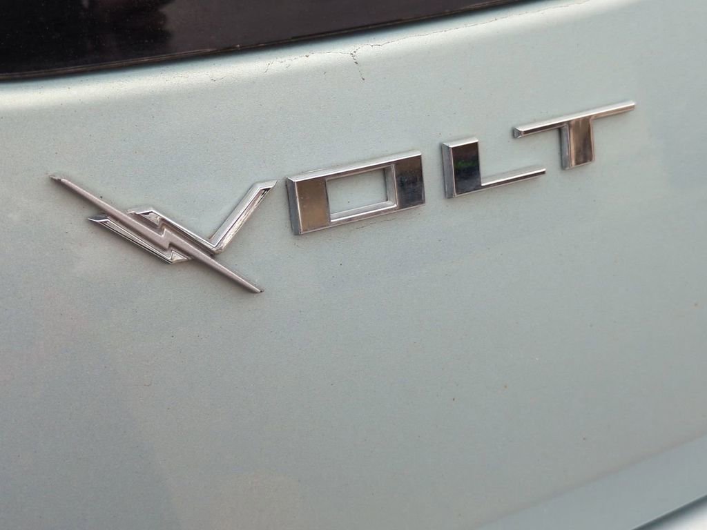 Used 2018 Chevrolet Volt LT image 30