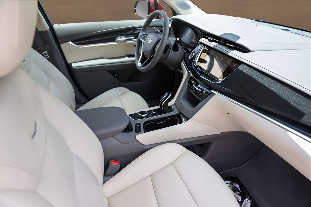 Certified 2022 Cadillac XT6 Premium Luxury w/ Technology Package AWD/4WD image 34