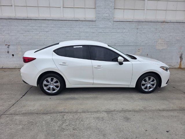 Used 2016 MAZDA MAZDA3 i Sport FWD image 3