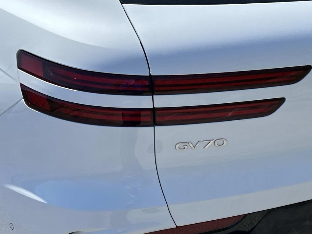 New 2026 Genesis GV70 2.5T Sport Prestige image 12
