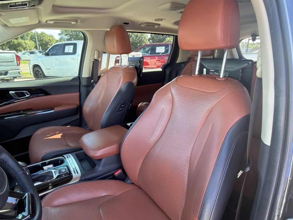 Used 2022 Kia Carnival SX Prestige FWD image 25
