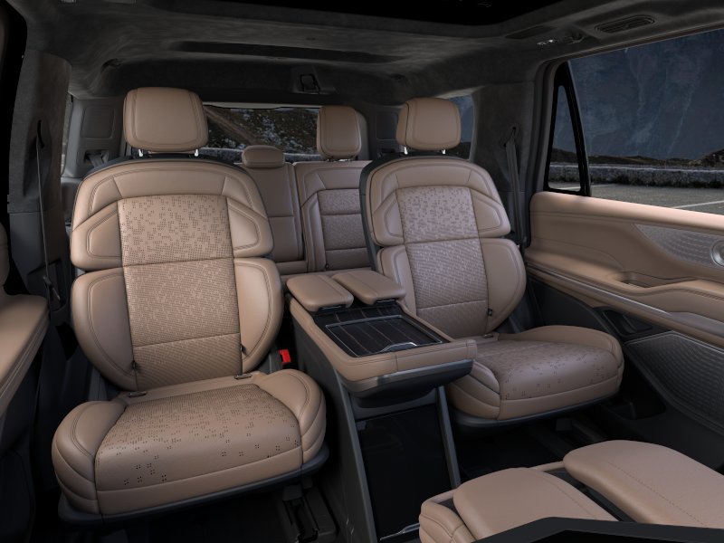 New 2026 Lincoln Navigator Black Label AWD/4WD image 11