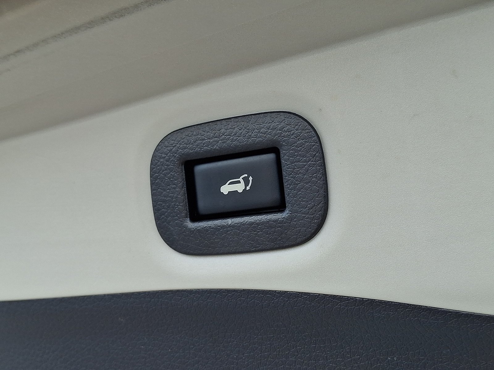 Used 2015 Nissan Rogue SL w/ SL Premium Package AWD/4WD image 8