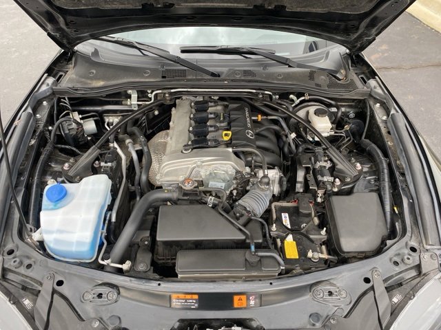 Used 2022 MAZDA MX-5 Miata Grand Touring w/ Weather Package image 38