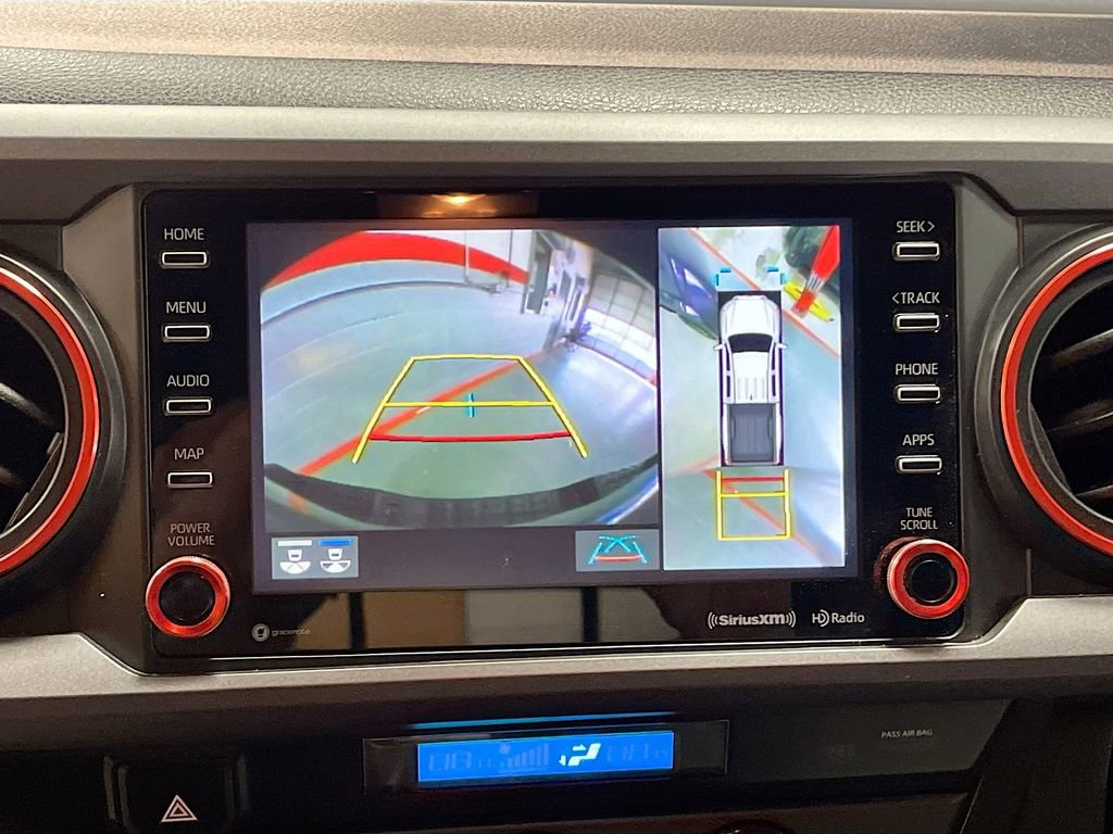 Used 2023 Toyota Tacoma TRD Sport w/ Advanced Technology Package image 14