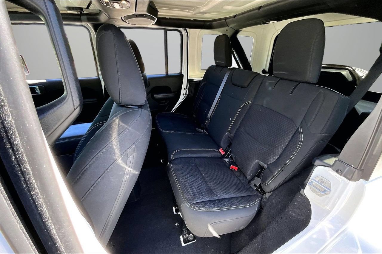 Used 2021 Jeep Wrangler Unlimited Sport AWD/4WD image 22