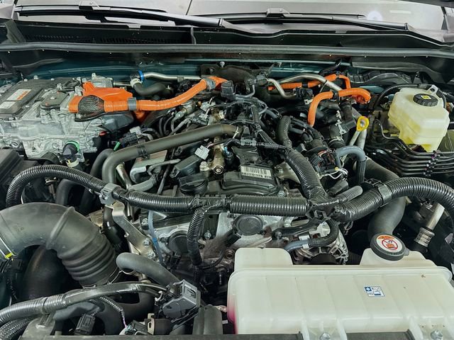 Used 2025 Toyota 4Runner 4WD image 31