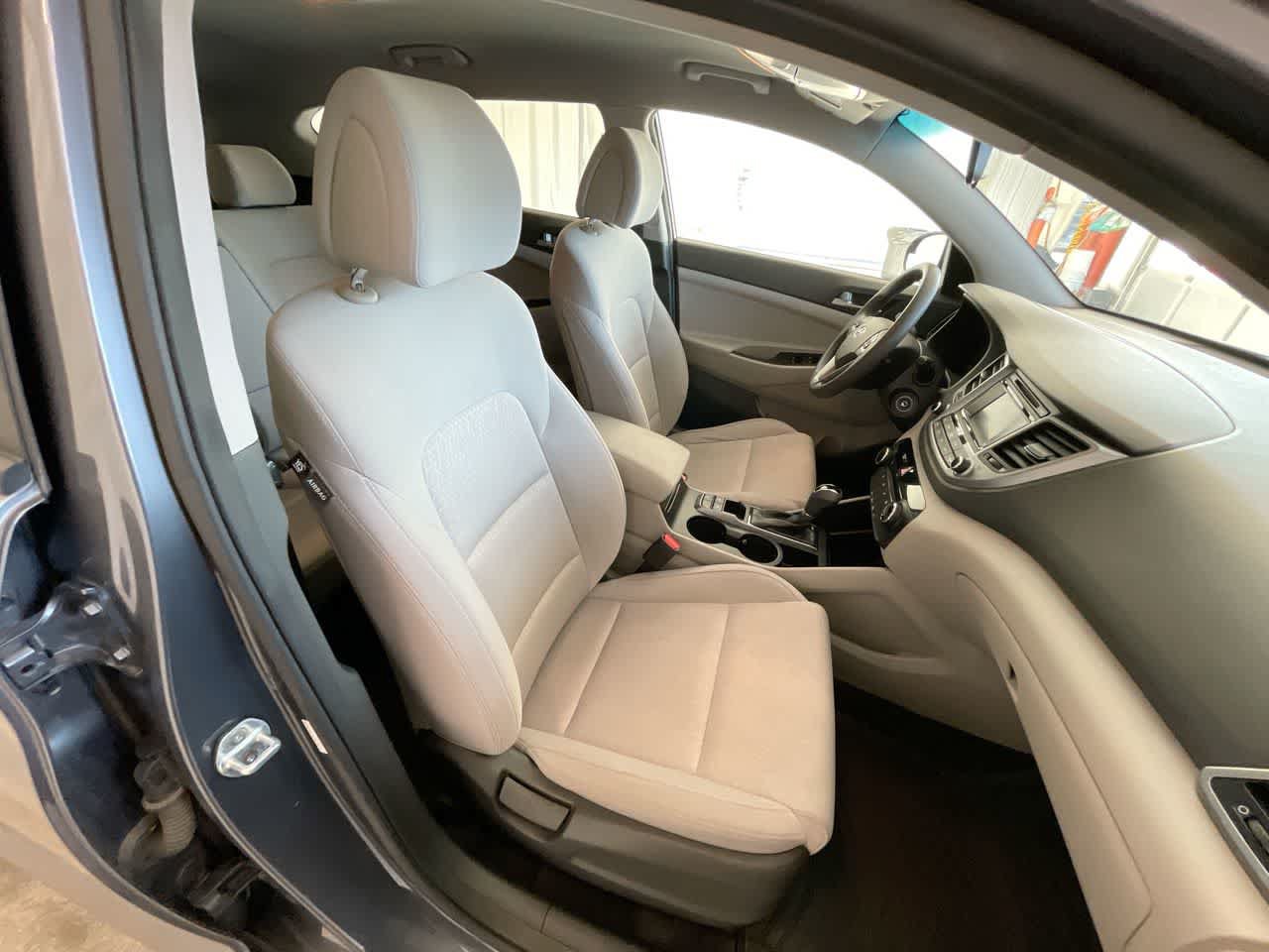 Used 2017 Hyundai Tucson SE w/ SE Popular Package 02 AWD/4WD image 23