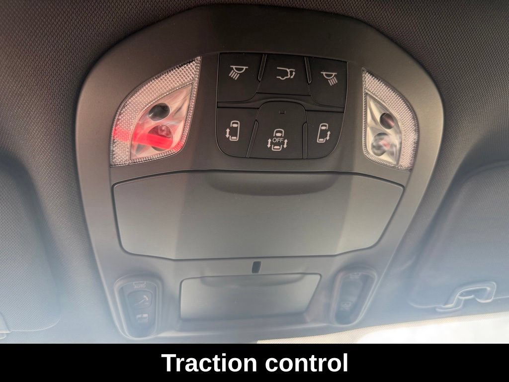 New 2027 Chrysler Pacifica Limited FWD image 12
