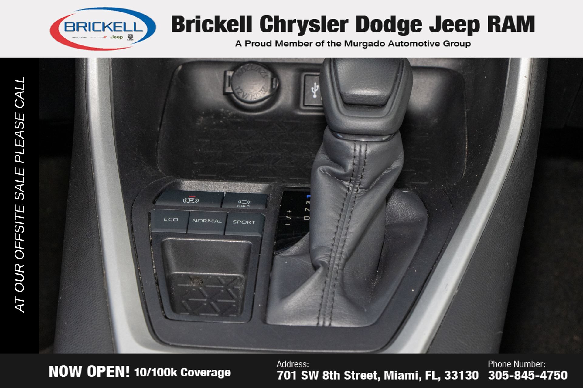 Used 2024 Toyota RAV4 XLE FWD image 23