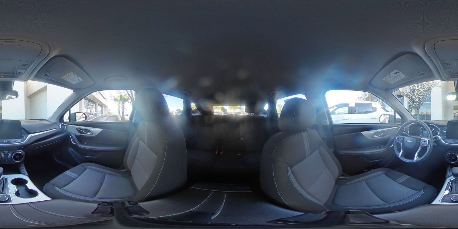 Used 2025 Chevrolet Blazer LT image 44