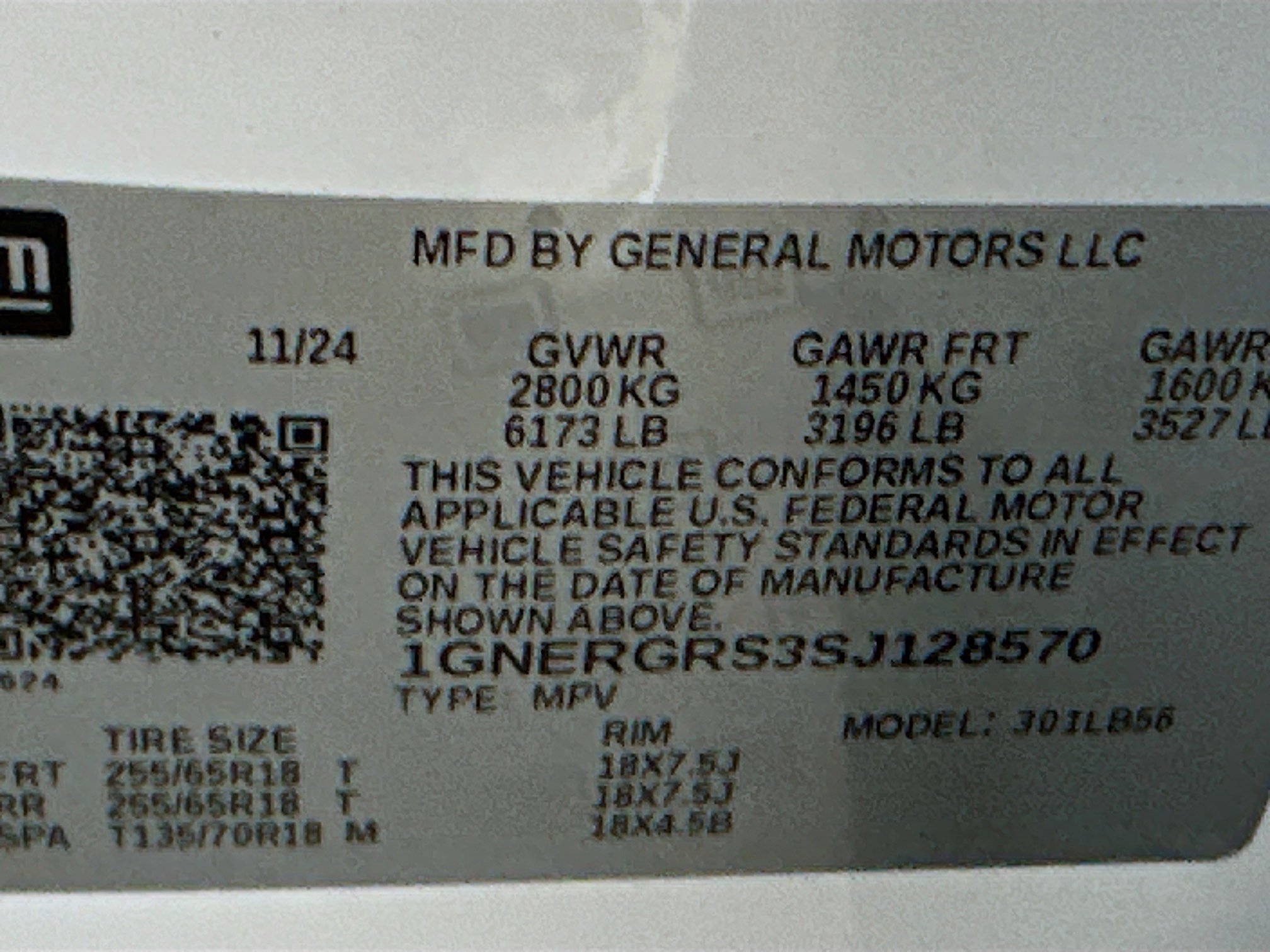 Used 2025 Chevrolet Traverse LT image 12