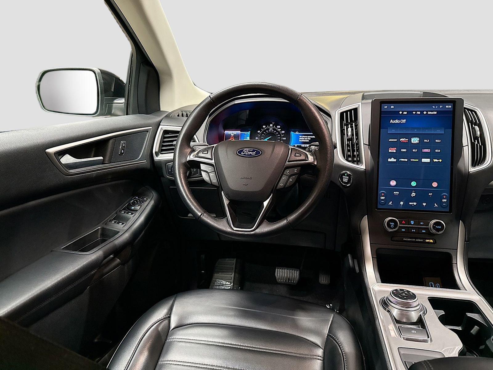 Used 2024 Ford Edge SEL image 24