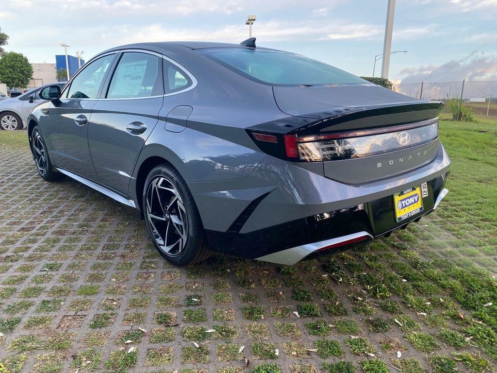 New 2026 Hyundai Sonata SEL FWD image 23
