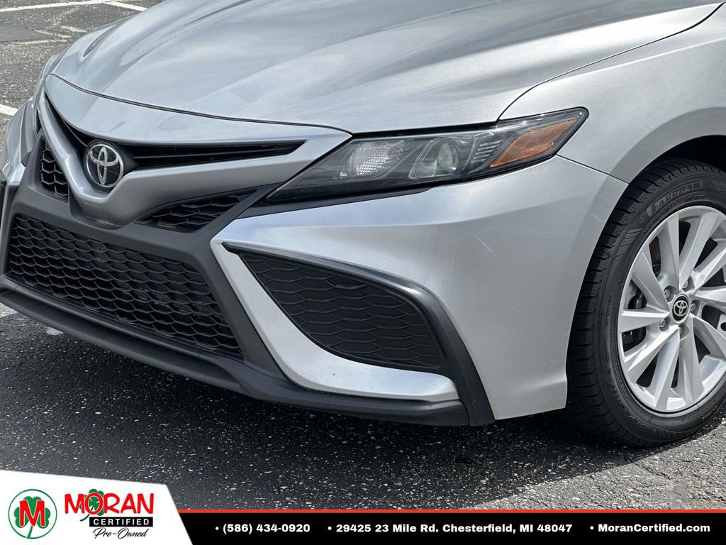 Used 2024 Toyota Camry SE FWD image 8